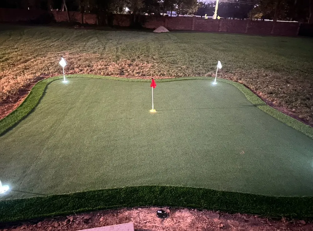 Affordable landscape design in Missouri City, TX by Longhorn Hardscape & Construction