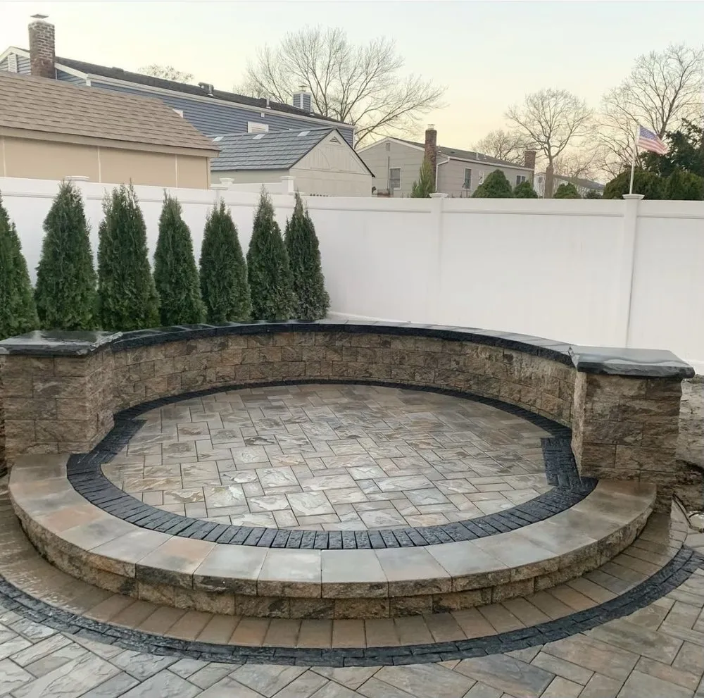 Trusted lawn care service in Missouri City, TX by Longhorn Hardscape & Construction