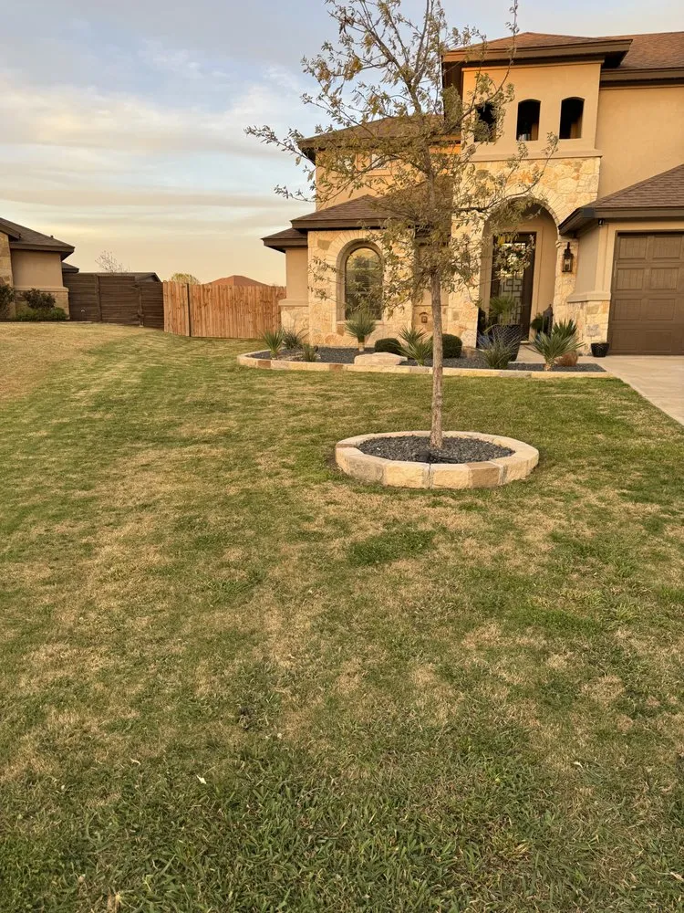 Local outdoor landscaping experts serving GEORGETOWN, TX - Longhorn Landscapes & Irrigation