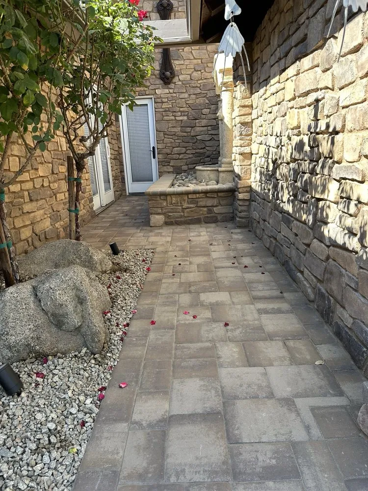 Expert garden landscaping experts serving Madera, CA - Longhorn Landscapes