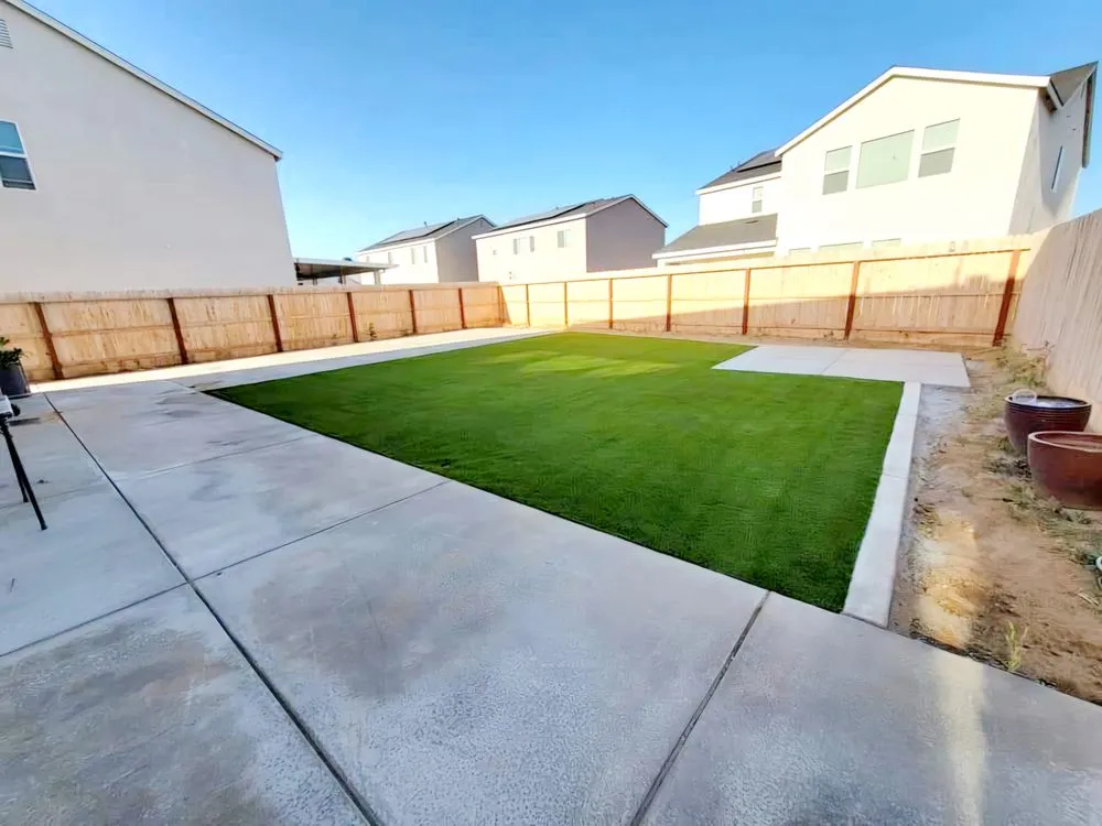 Expert residential landscaping for beautiful yards in Madera, CA by Longhorn Landscapes