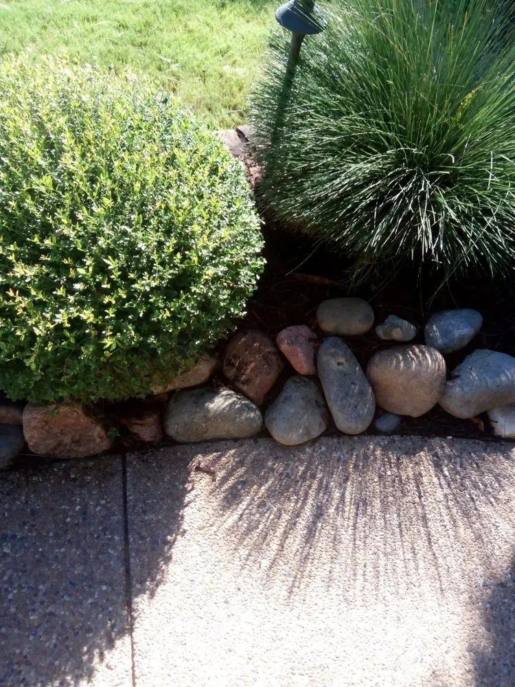 Custom residential landscaping in Haltom City, TX - Longhorn Landscaping