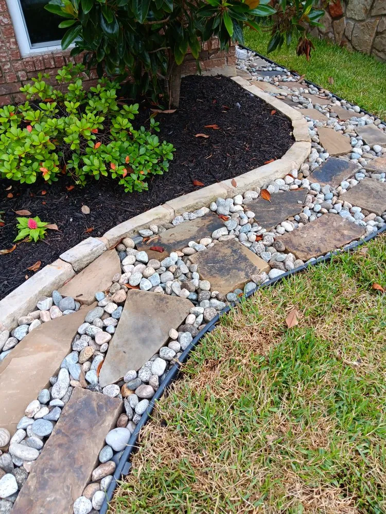 Affordable garden landscaping experts serving Haltom City, TX - Longhorn Landscaping