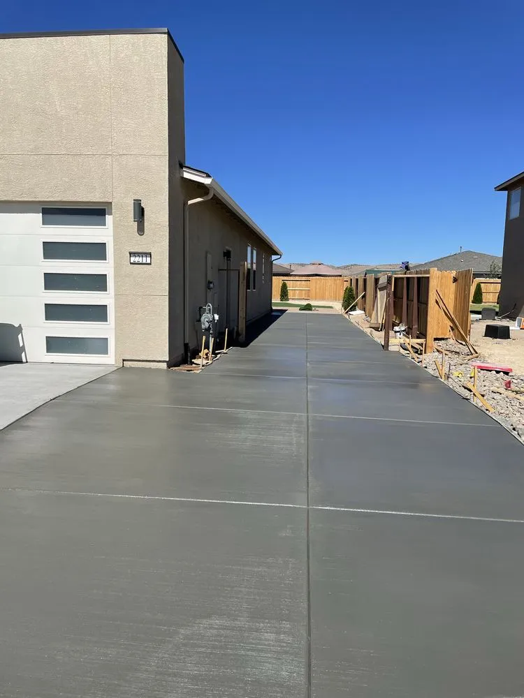 Professional yard cleanup service in Sparks, NV - Longhorn Landscaping