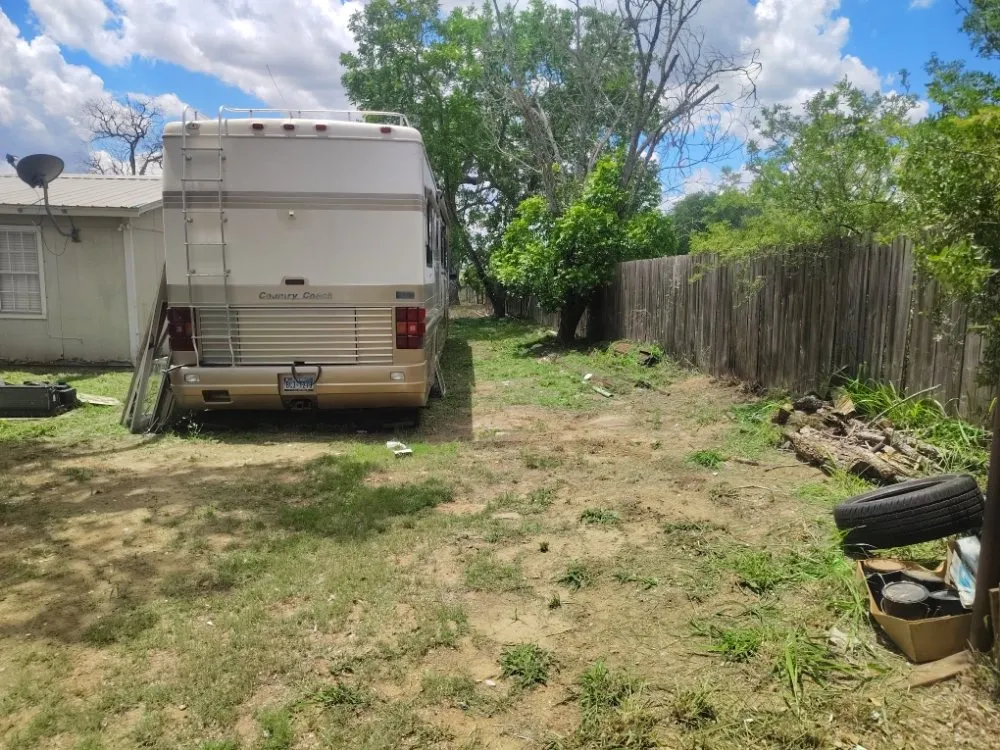 Reliable lawn mowing service for outdoor upgrades in Floresville, TX by Longhorn Lawn Care & Tree Service