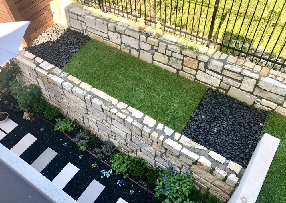 Top-rated landscape installation with custom design in Austin, TX by Longhorn Lawns