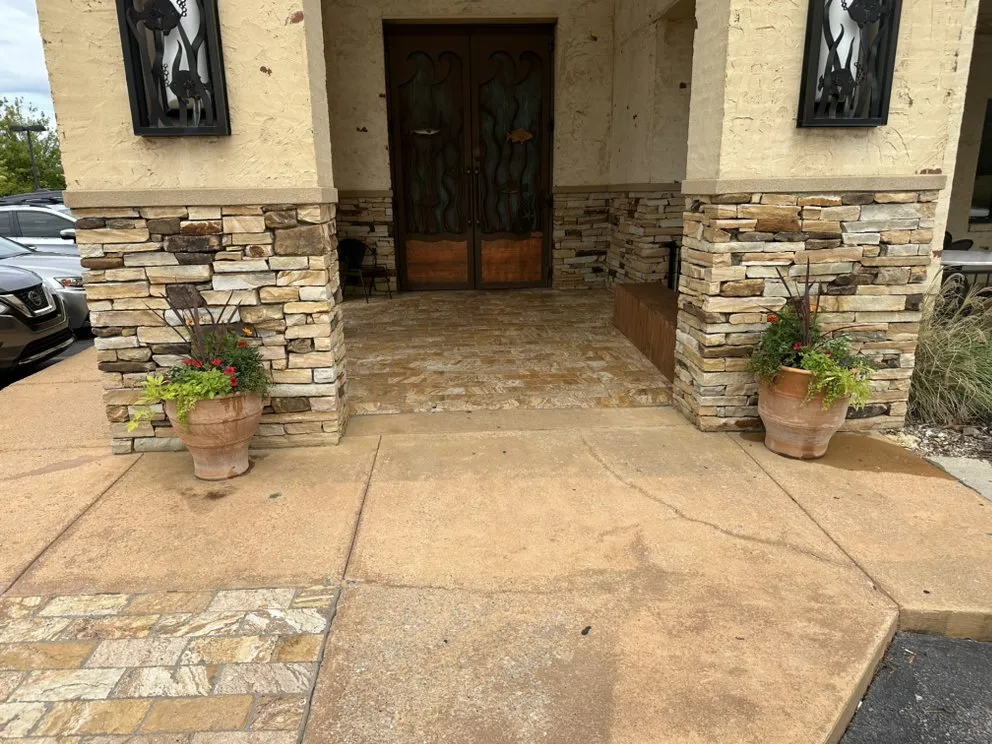 Trusted yard maintenance for beautiful yards in Birmingham, AL by Longleaf Outdoors