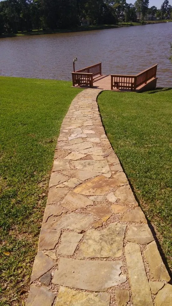 Affordable lawn mowing service in Conroe, TX by Longoria Landscaping