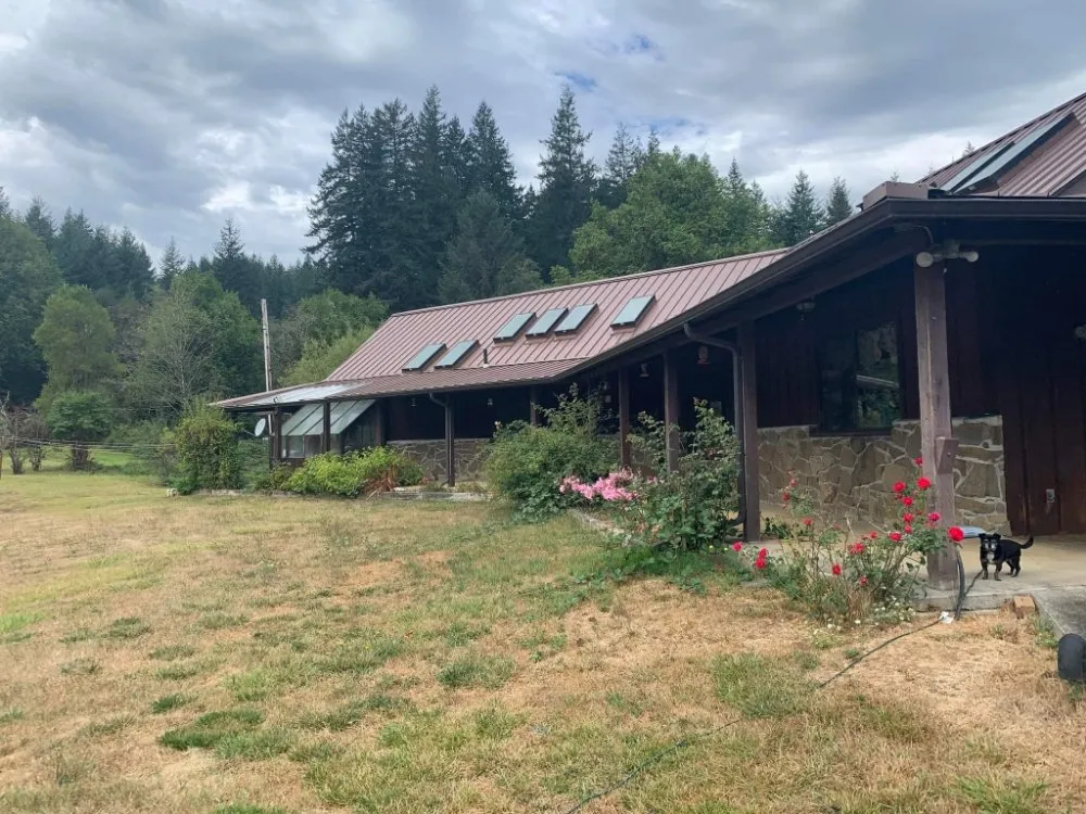 Reliable landscape installation in Coos Bay, OR by Longs Yard Maintenance