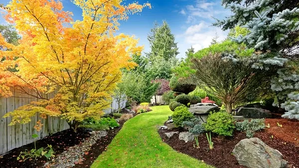 Longview Garden Logo