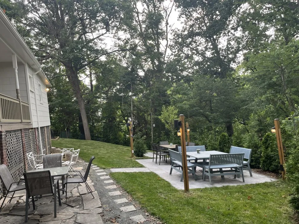 Top-rated outdoor landscaping in Arlington, VA by Longway Exterior