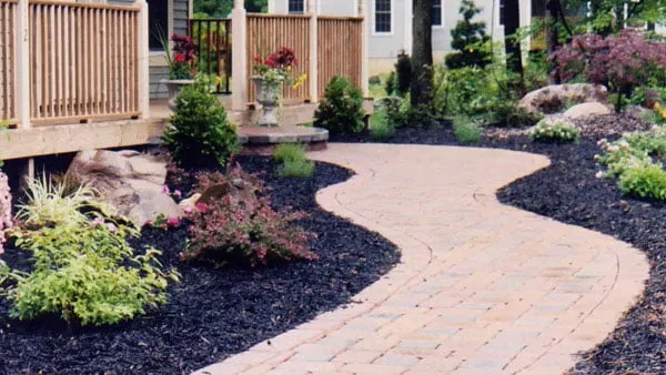 Custom landscape design for residential properties in Florida, NY by Lookin' Good Landscaping