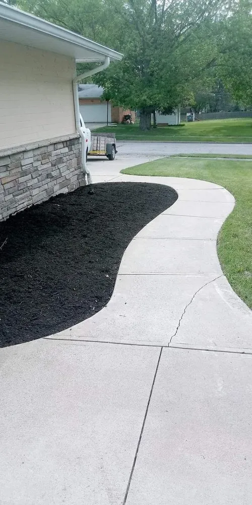 Affordable landscape installation in Akron, OH - Looking good lawn care