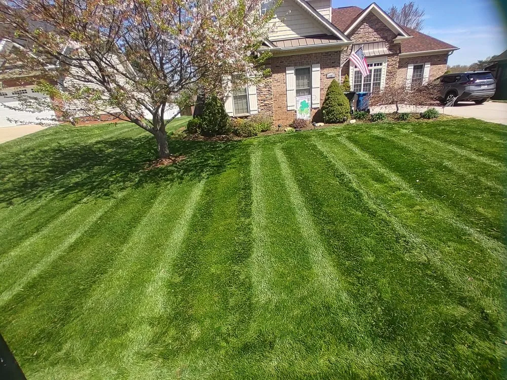Top-rated landscape design near you in Hickory, NC by Looking Good Lawnscape