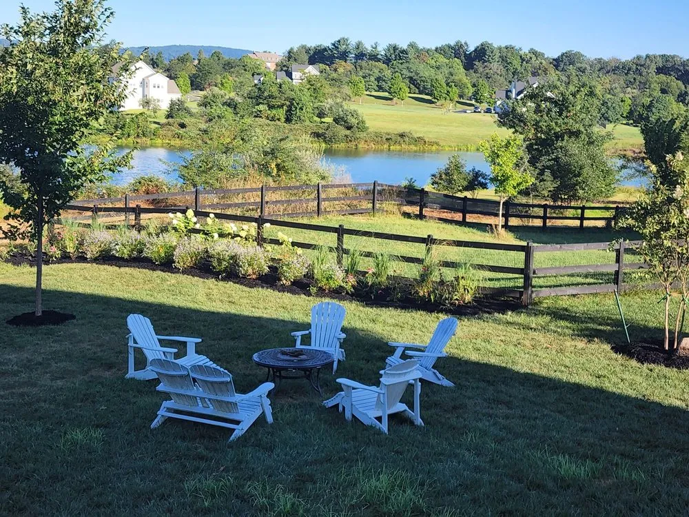 Reliable yard cleanup service experts serving Oakton, VA - Looking Sharpe Landscapes