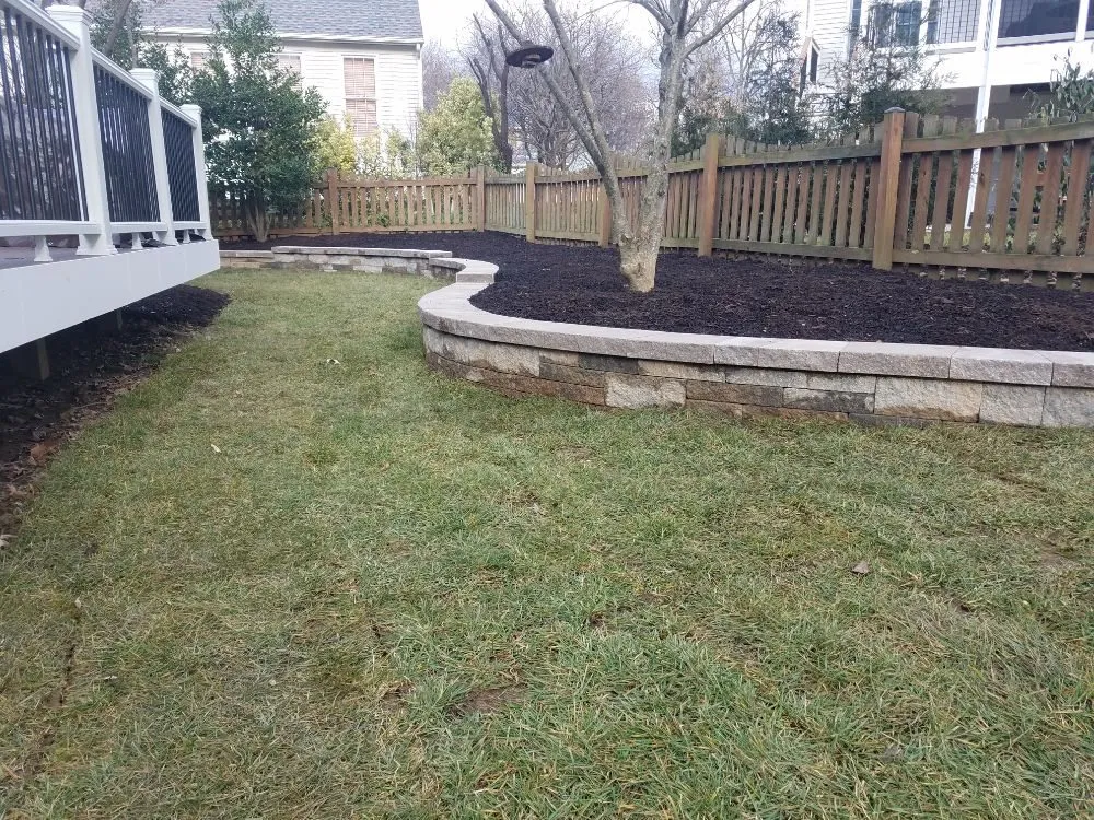 Top-rated residential landscaping in Oakton, VA - Looking Sharpe Landscapes