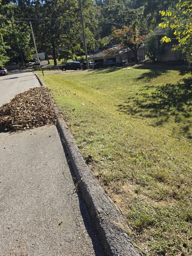 Trusted garden landscaping for year-round maintenance in Chattanooga, TN by Lookout Lawn Care