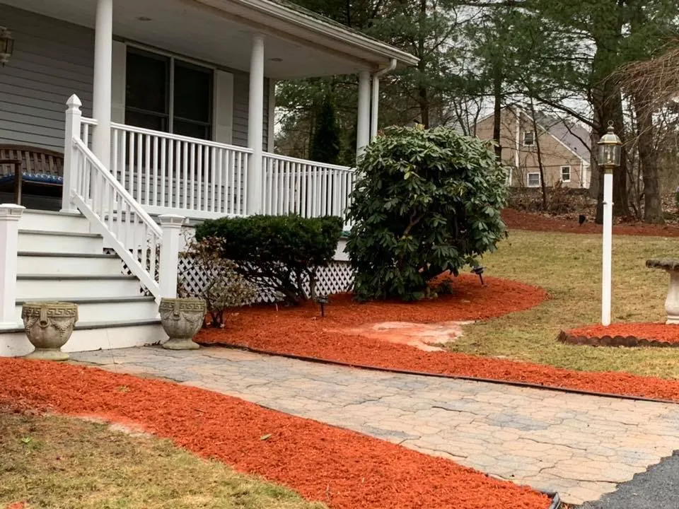 Top-rated yard maintenance in Haverhill, MA - Looks Good Landscaping