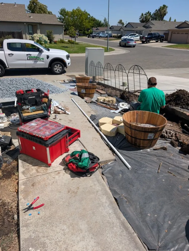 Custom garden landscaping near you in Folsom, CA by Loose Dirt