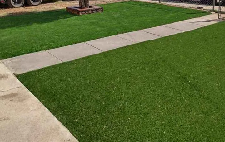 Local lawn mowing service in El Paso, TX - Lopez & Sons Contruction