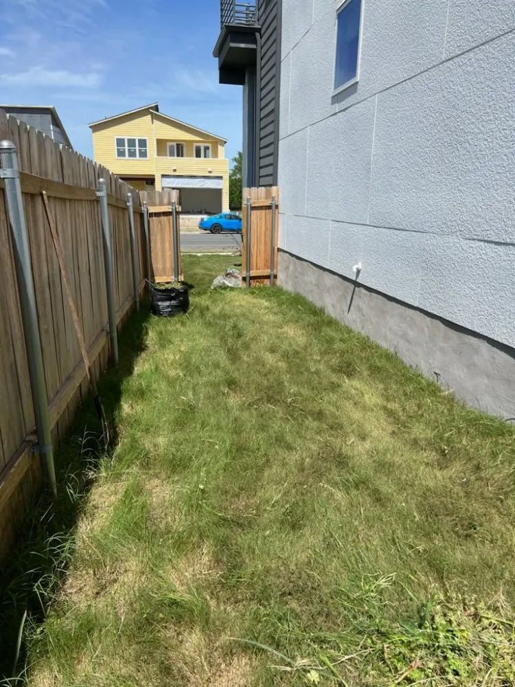 Trusted residential landscaping for residential properties across Del Valle, TX - Lopez & Son’s Landscaping Services