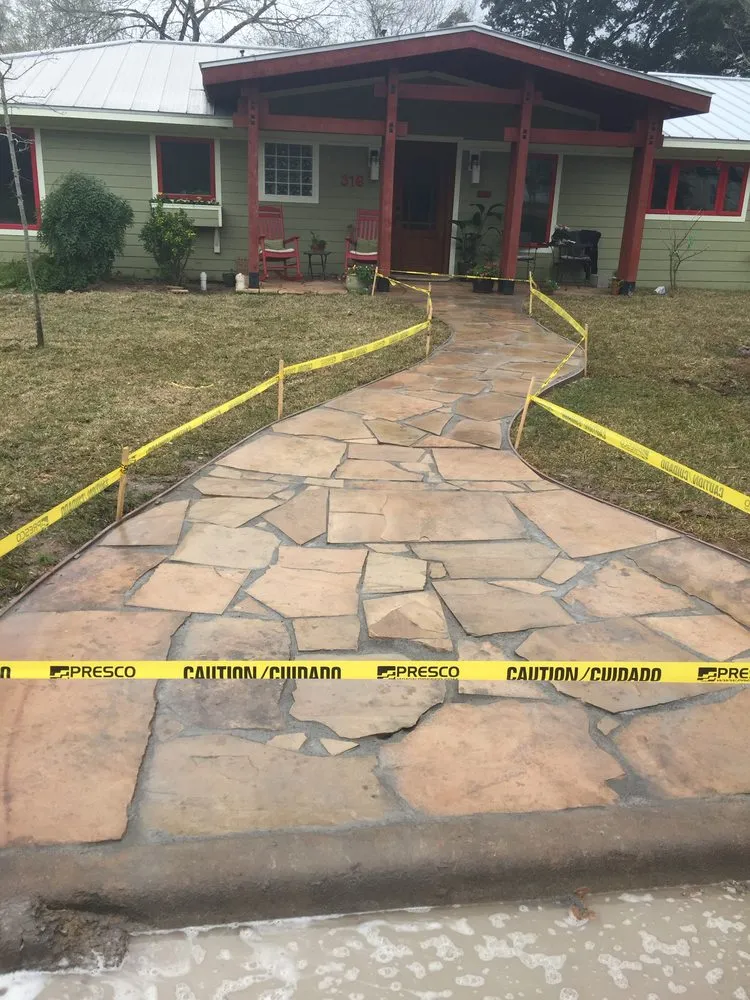 Professional yard maintenance for year-round maintenance in Bryan, TX by Lopez Bcs Lawncare