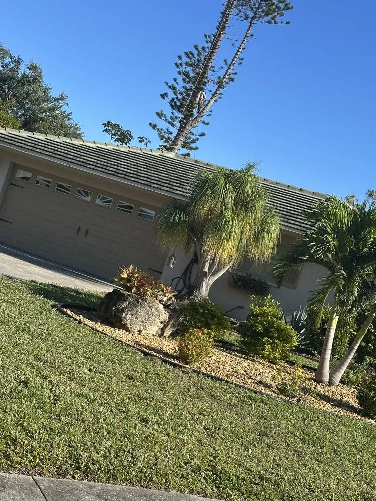 Top-rated garden landscaping in Sarasota, FL by Lopez Brothers Lawn, Tree & Handymen Services