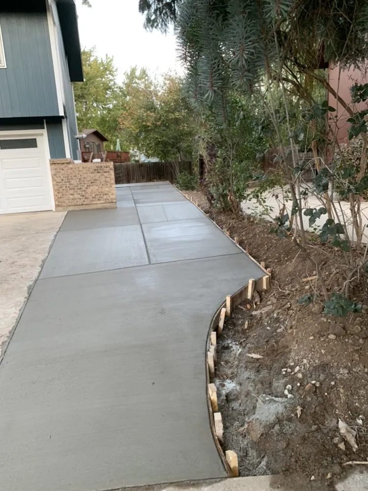 Professional residential landscaping in Hudson, CO - Lopez Concrete