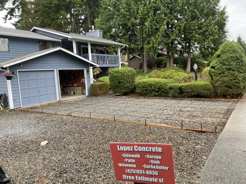 Affordable lawn mowing service in Lake Stevens, WA by Lopez Concrete