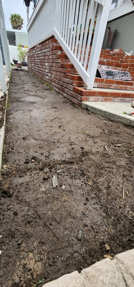 Reliable residential landscaping for beautiful yards in Costa Mesa, CA by Lopez Garden Services