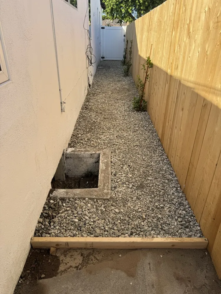 Custom yard maintenance experts serving Los Angeles, CA - Lopez Gardening And Tree Service