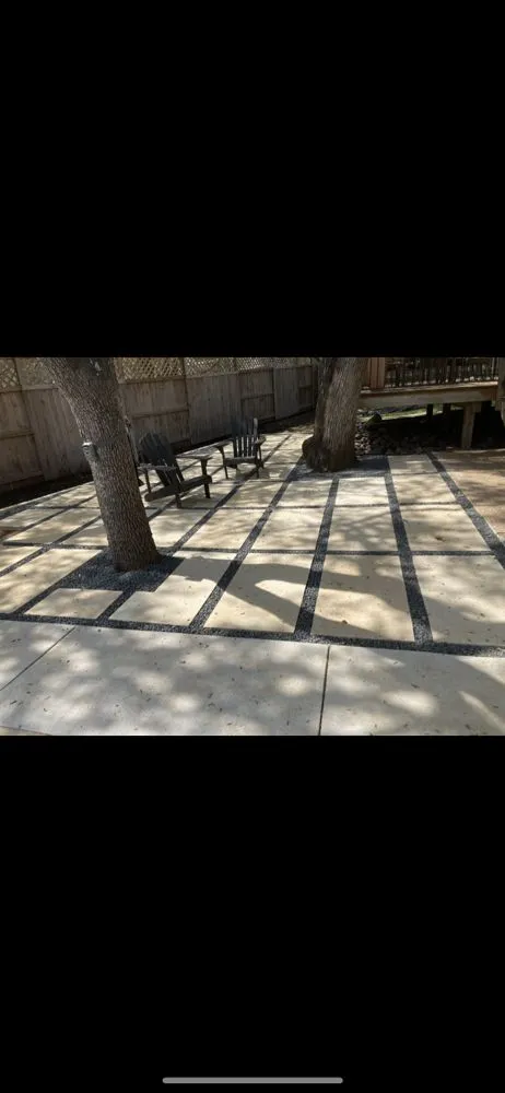 Reliable residential landscaping experts serving Kingsland, TX - Lopez Landscape & Tree Trimming