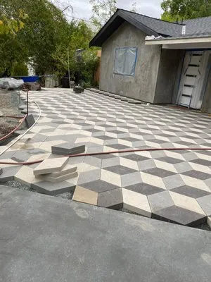 Lopez Landscape Logo