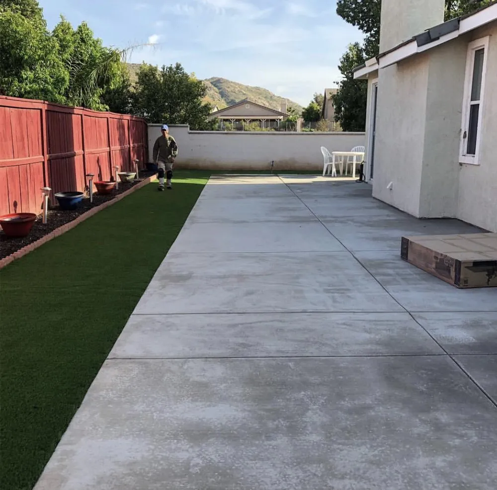 Professional lawn care service in San Bernardino, CA by Lopez Landscape
