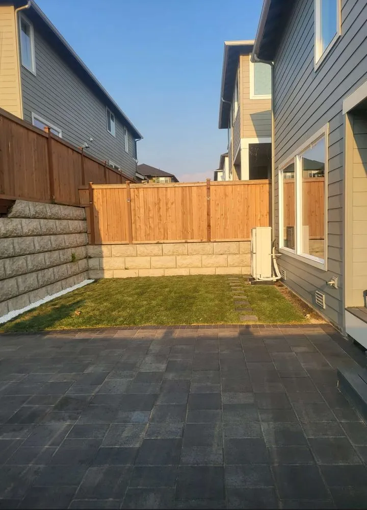 Affordable garden landscaping for outdoor upgrades across Everett, WA - Lopez landscaping & Concrete