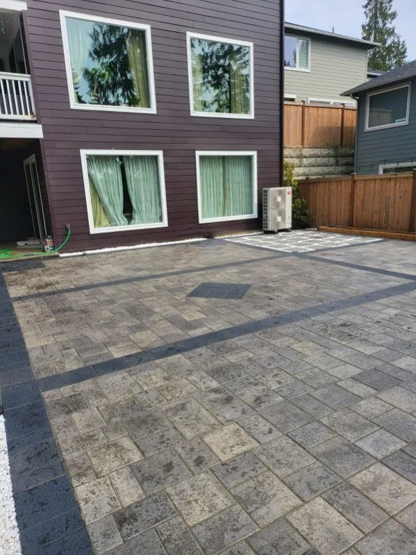 Reliable outdoor landscaping in Everett, WA by Lopez landscaping & Concrete