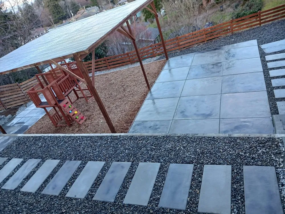 Trusted yard cleanup service in Everett, WA by Lopez landscaping & Concrete