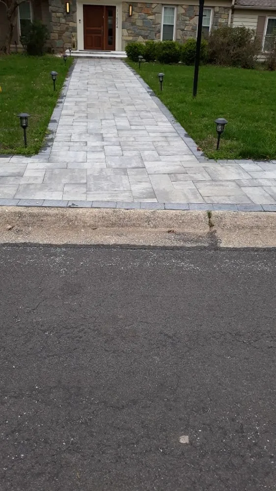 Professional lawn mowing service experts serving Gaithersburg, MD - Lopez Landscaping & Construction