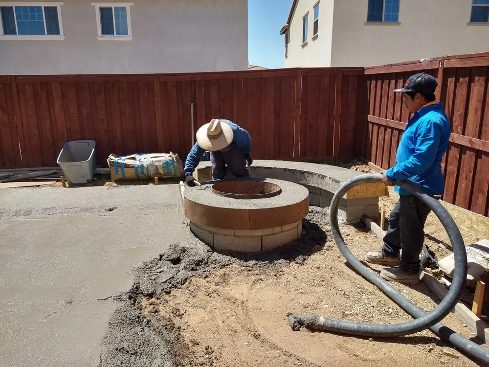 Expert yard cleanup service experts serving Wildomar, CA - Lopez Landscaping & Construction