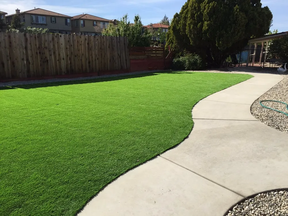 Affordable yard cleanup service for beautiful yards in Antioch, CA by Lopez Landscaping & Pool Services