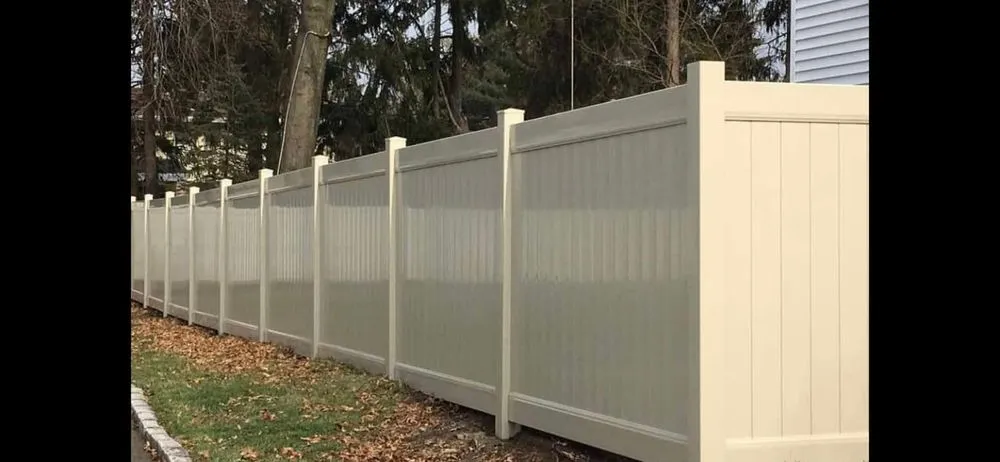 Custom yard cleanup service for homes across Boothwyn, PA - Lopez Landscaping & Solution