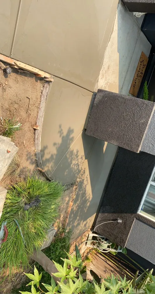 Expert lawn care service in Delhi, CA by Lopez Landscaping & Yard Maintenance