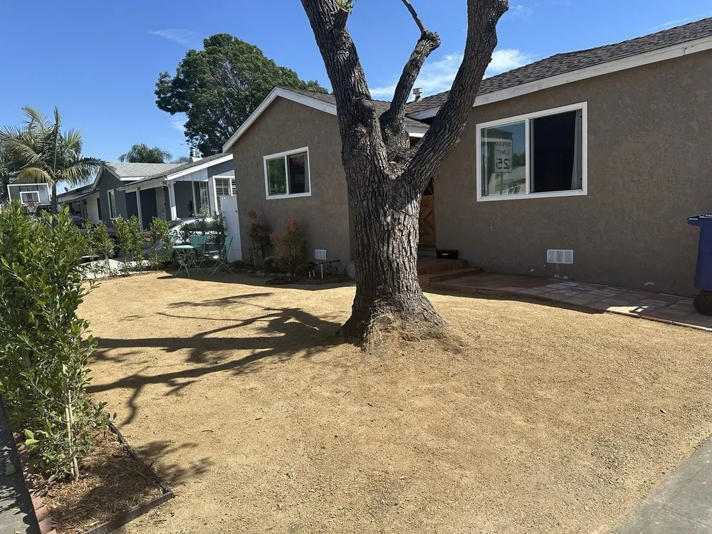 Expert yard maintenance in Hawthorne, CA by Lopez Landscaping and Gardening