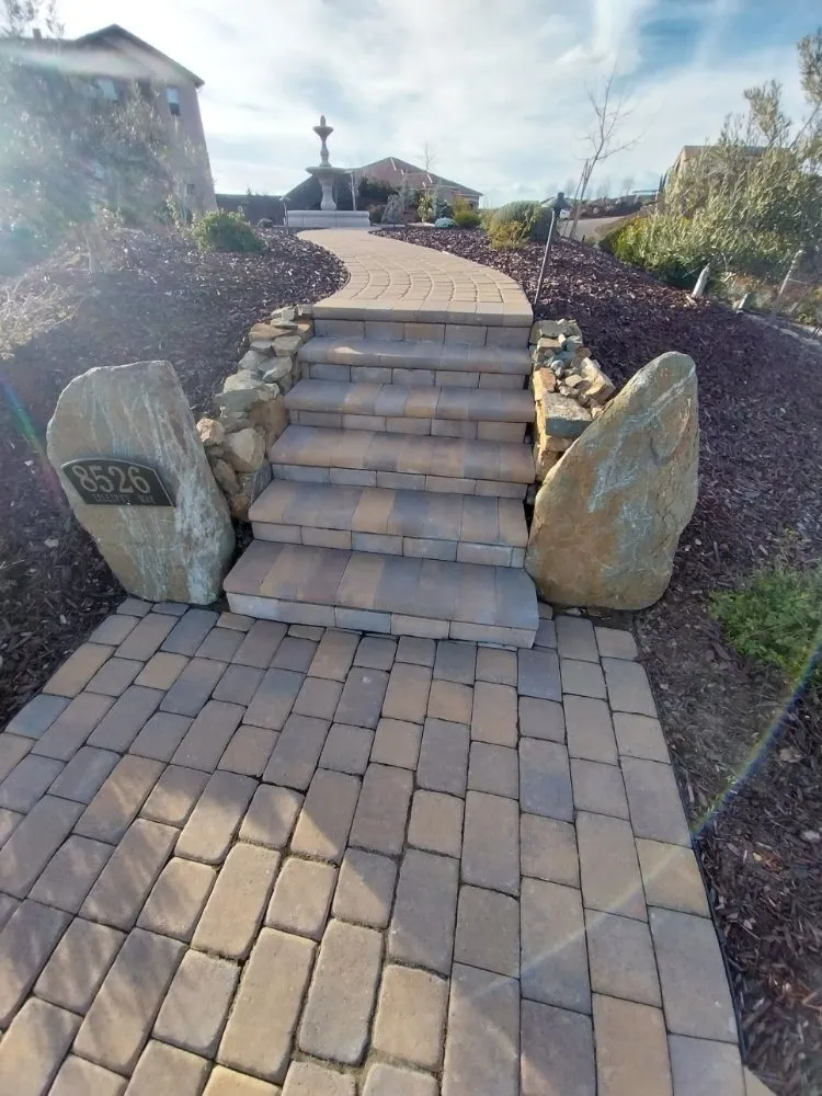 Reliable residential landscaping experts serving Sacramento, CA - Lopez Landscaping and Lawn Care