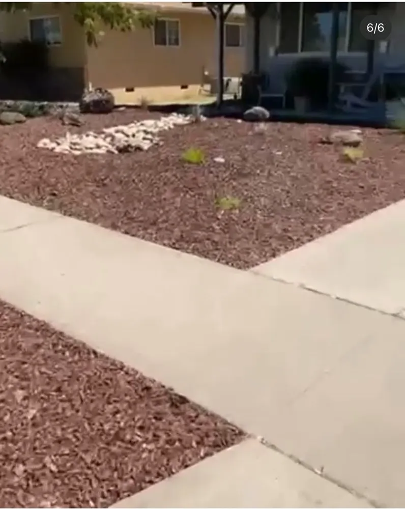 Professional garden landscaping in Atwater, CA - Lopez landscaping and maintenance