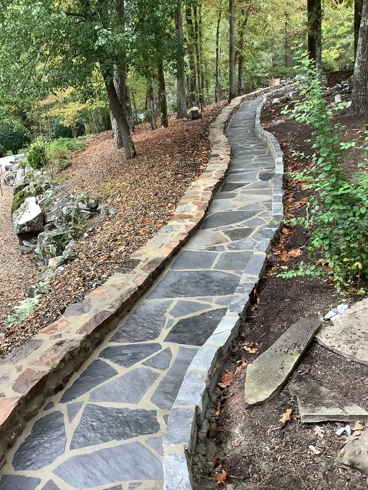 Top-rated garden landscaping in Fountain Lake, AR - Lopez Landscaping