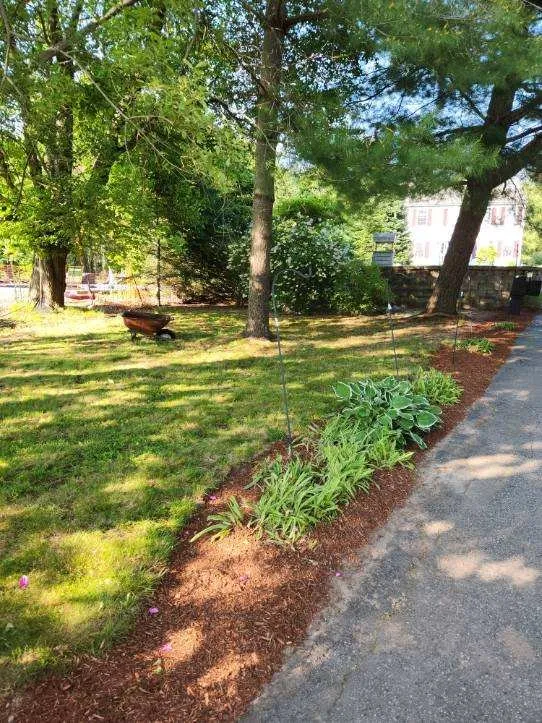 Local landscape design experts serving Bellingham, MA - Lopez Landscaping Full Services