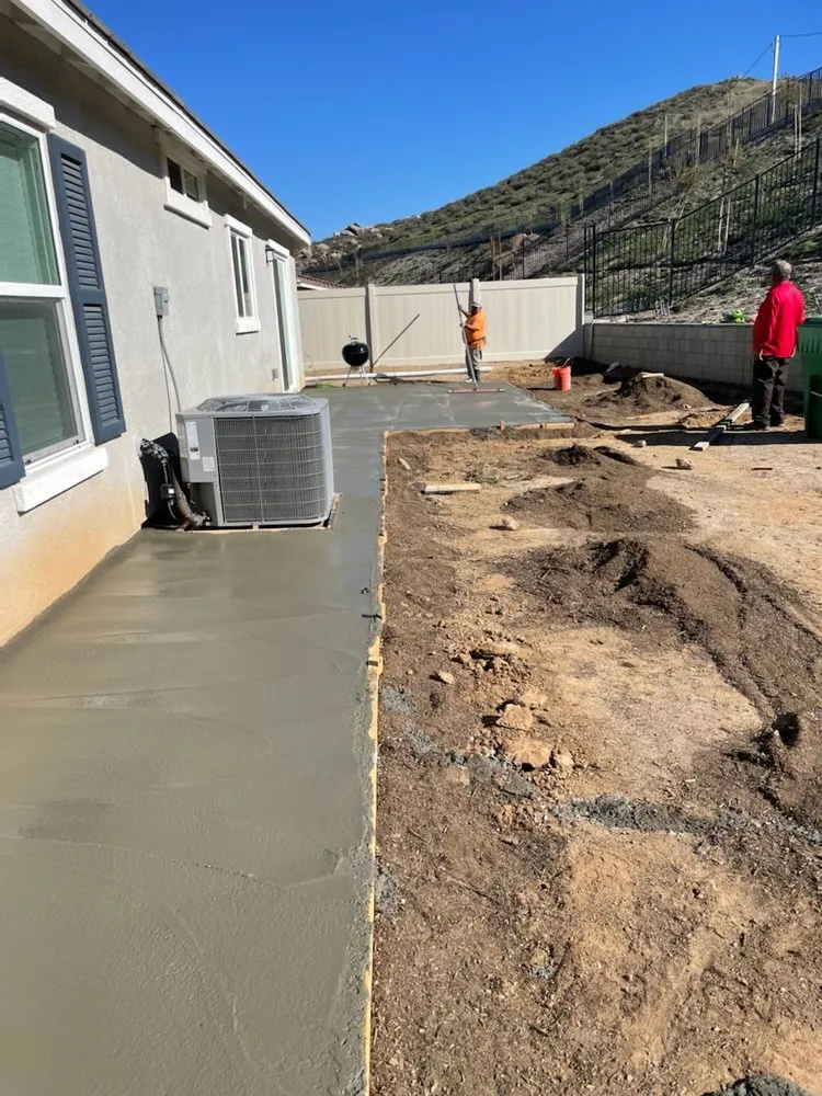 Reliable yard cleanup service in Homeland, CA by Lopez Landscaping