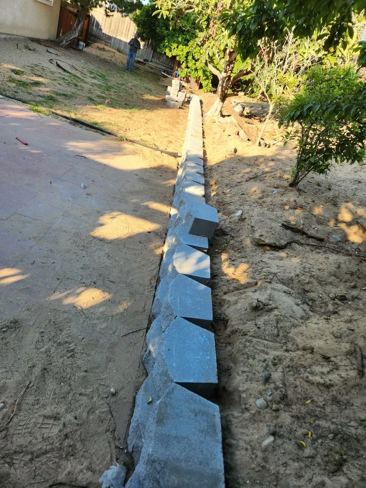 Reliable lawn care service in Bakersfield, CA - Lopez Landscaping Maintenance