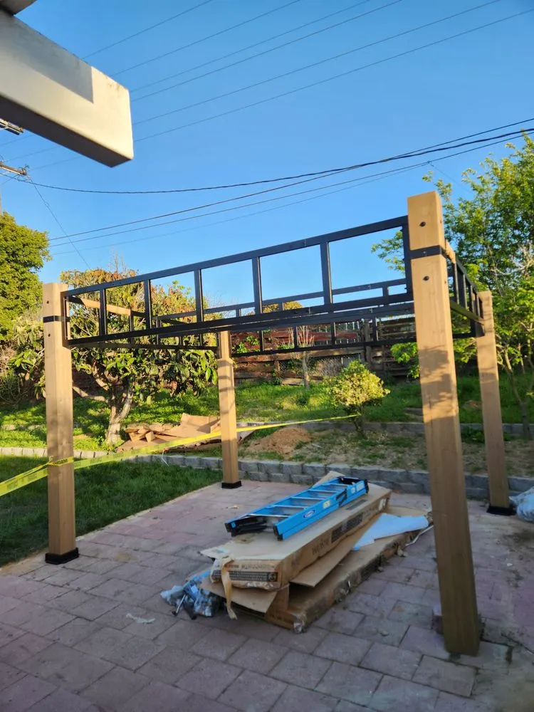 Custom outdoor landscaping in Bakersfield, CA by Lopez Landscaping Maintenance